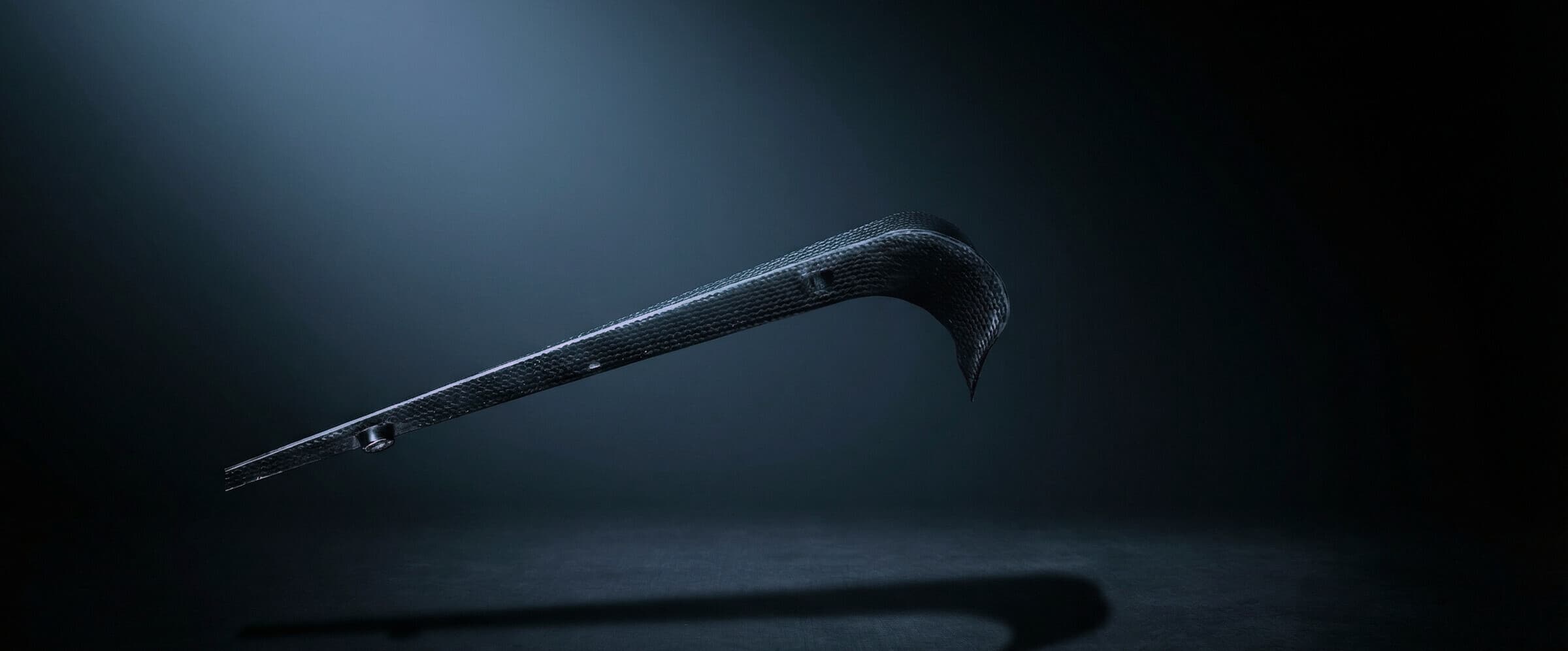 ARMOURED VEHICLES & PLATFORMS